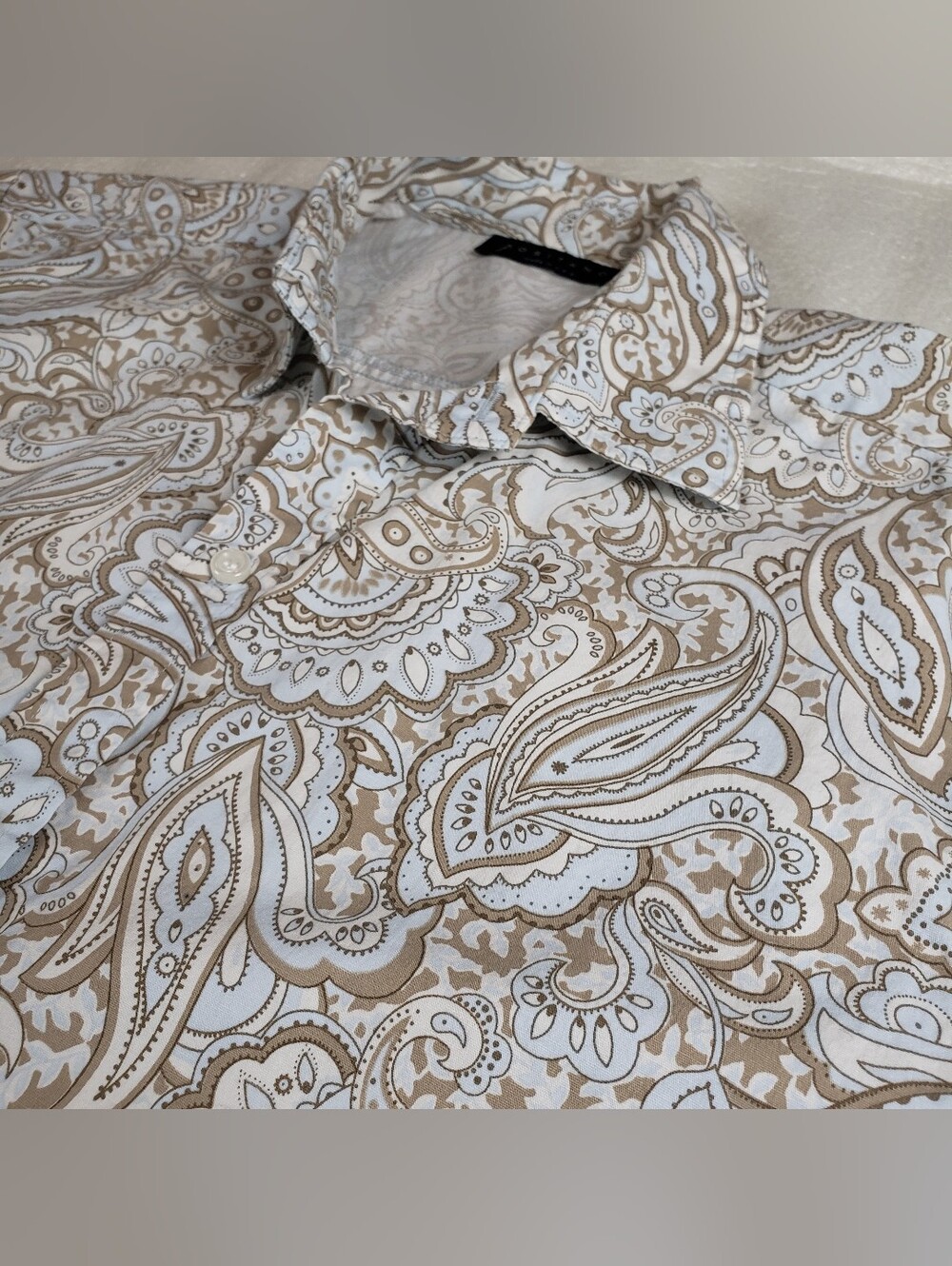 Positano Men's Fits Medium (Large Tag) Short Sleeve Paisley Stretch Shirt Beach